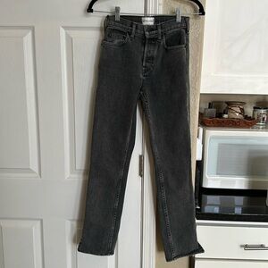 Good Citizen Black Wash Jeans Size 24 they are so cute, they hit above the ankle